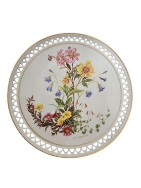 Bing & Grondahl July 86 Country Garden Calendar Reticulated Plate Linda Thompson